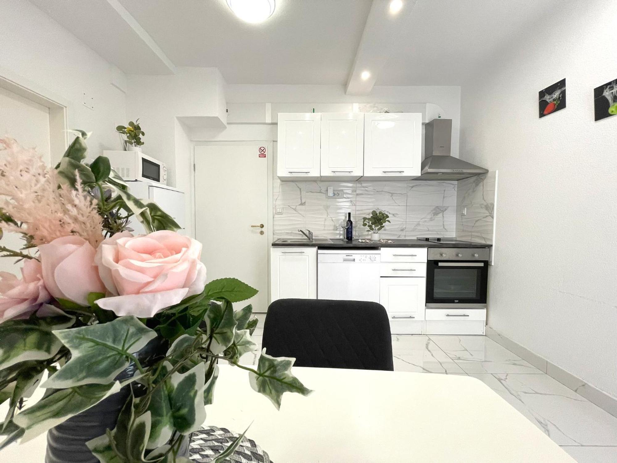 Ferienwohnung Roma Trogir Exterior foto