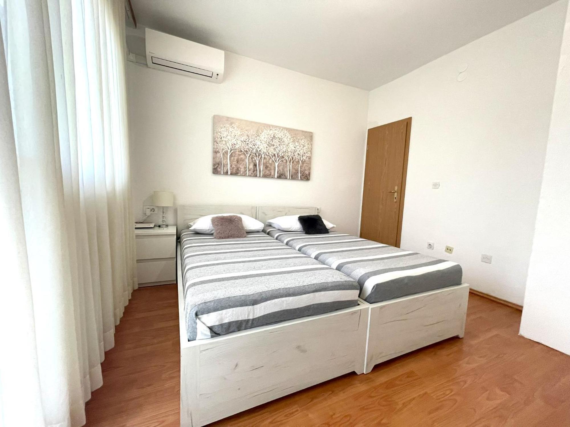 Ferienwohnung Roma Trogir Exterior foto