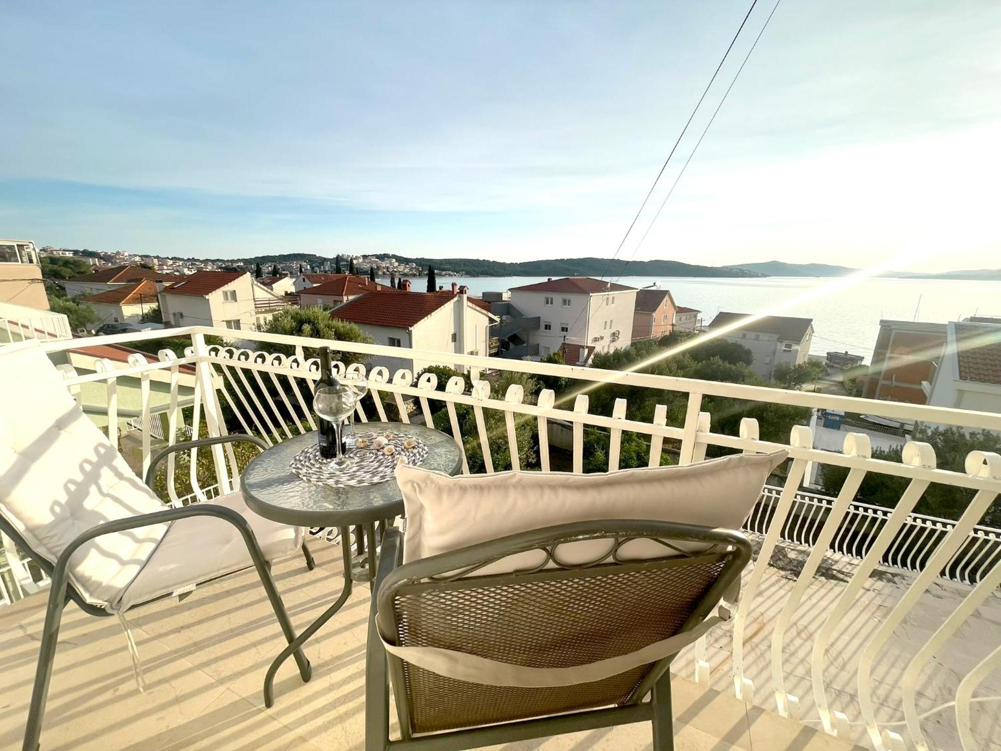 Ferienwohnung Roma Trogir Exterior foto