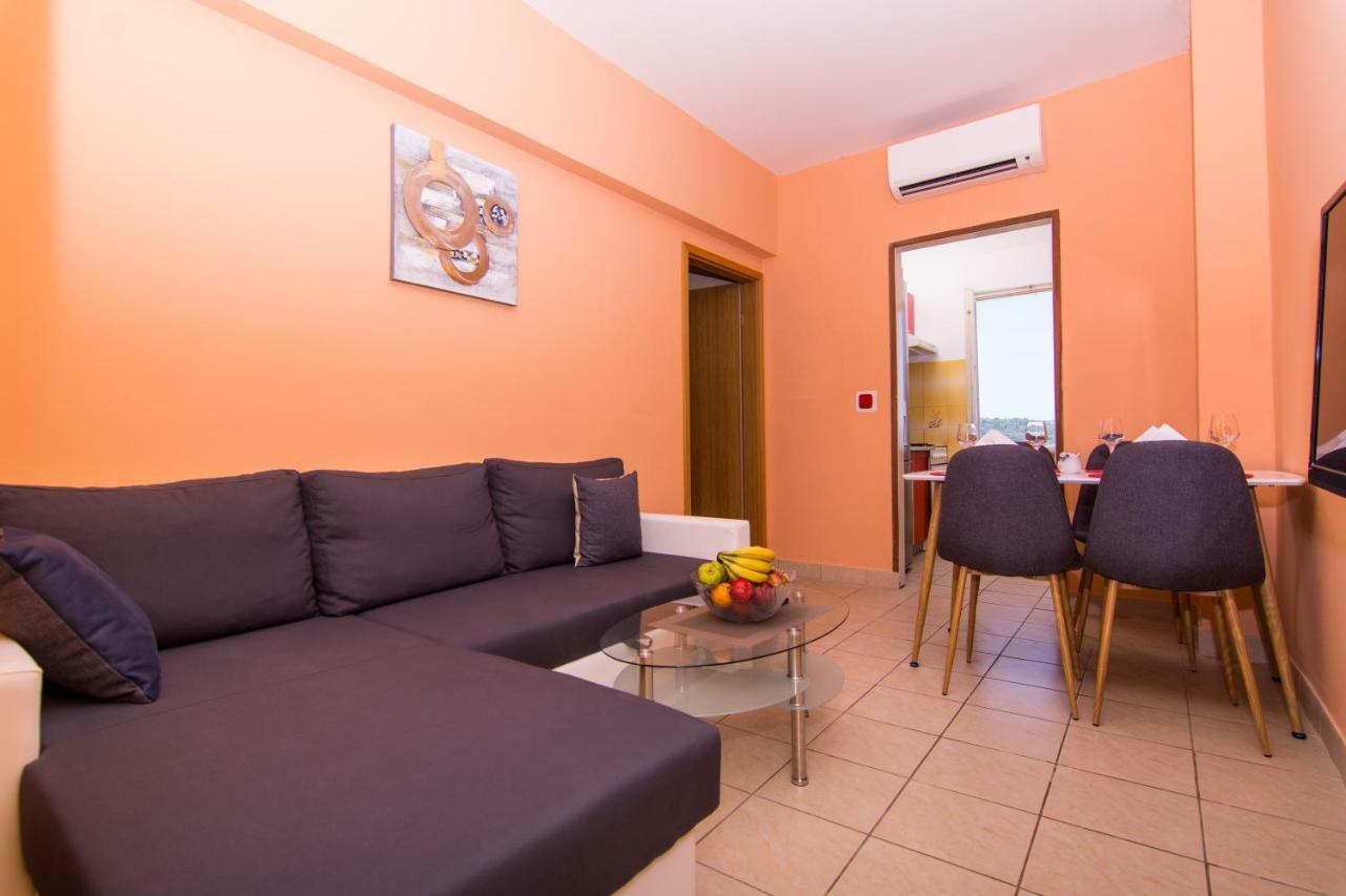 Ferienwohnung Roma Trogir Exterior foto