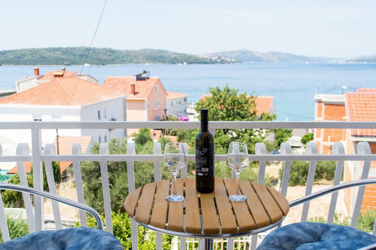 Ferienwohnung Roma Trogir Exterior foto