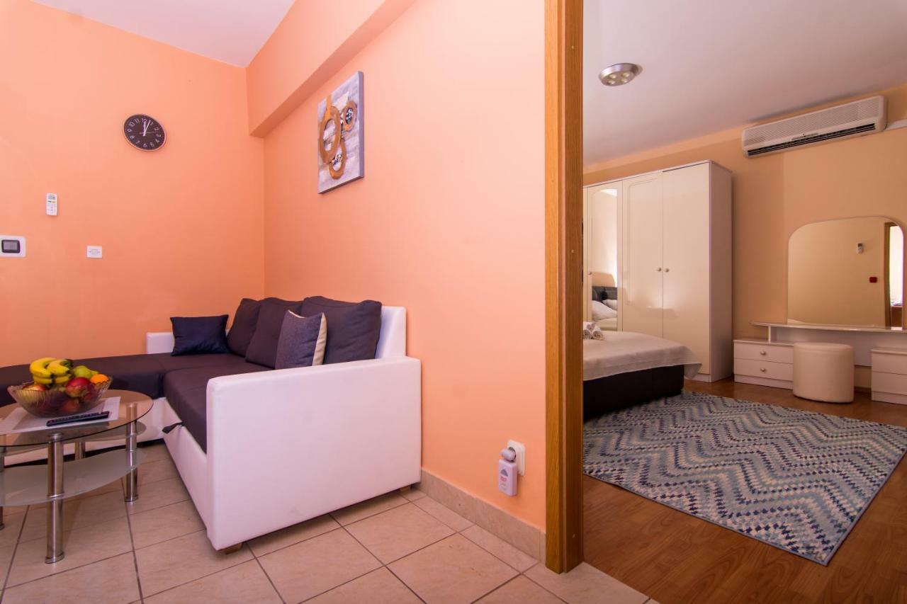 Ferienwohnung Roma Trogir Exterior foto